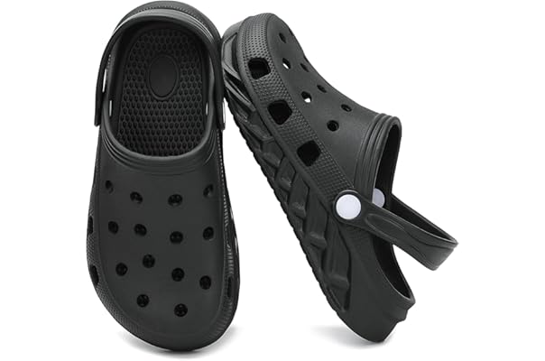 boys clogs