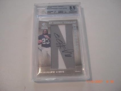 marshawn lynch autographed jersey