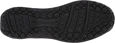 dunham slip resistant shoes