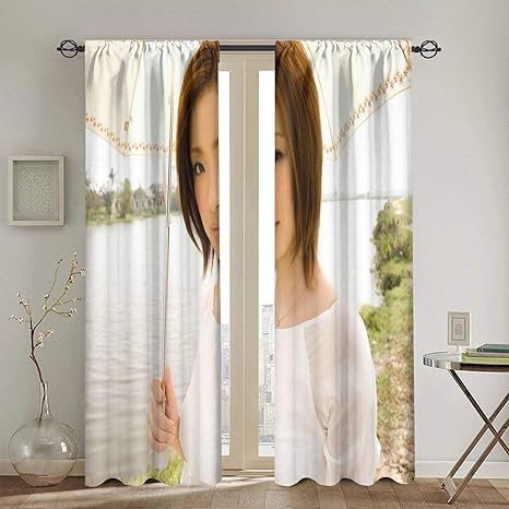 Amazon Co Jp カーテン上戸彩 うえとあや6 人気 おしゃれ 北欧 1級遮光 寝室 リビング用 カーテン 防寒 Uvカット断熱 保温 カーテン 昼夜目隠し カーテン 2枚組 265 215cm ホーム キッチン