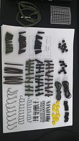 Vicloon 272 Pcs Carp Fishing Tackle Box Kit Hooks Beads Boilie Stops Tubing view 4