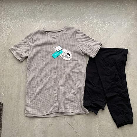 Amazon Co Jp 西松屋 マタニティ用 ふんわりワッフル Tops ラクラクパンツ 半袖パジャマ マタニティ M グレー 黒 ホビー