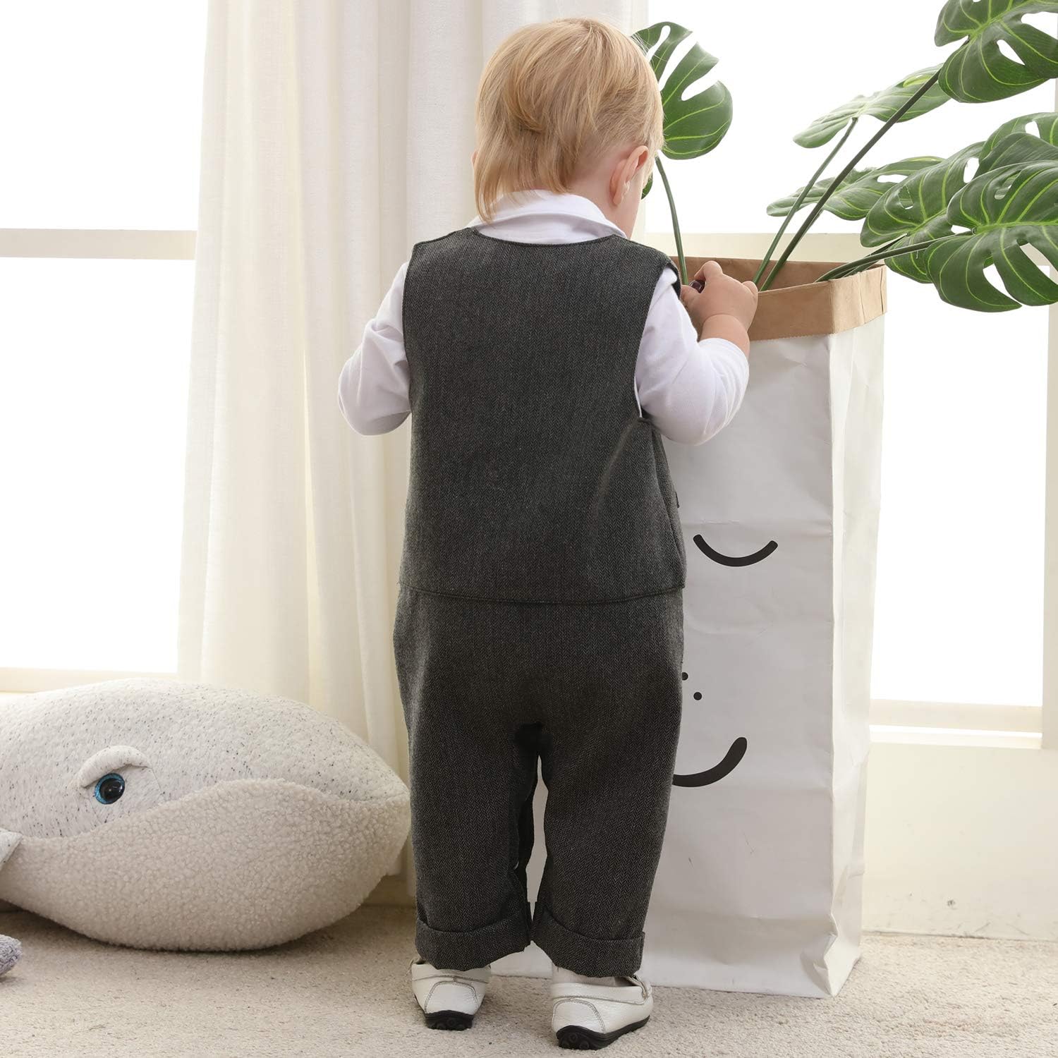 ZOEREA Baby Boy Outfits Set, 3pcs Long Sleeves Gentleman Jumpsuit & Vest Coat & Berets Hat with Bow Tie: Clothing