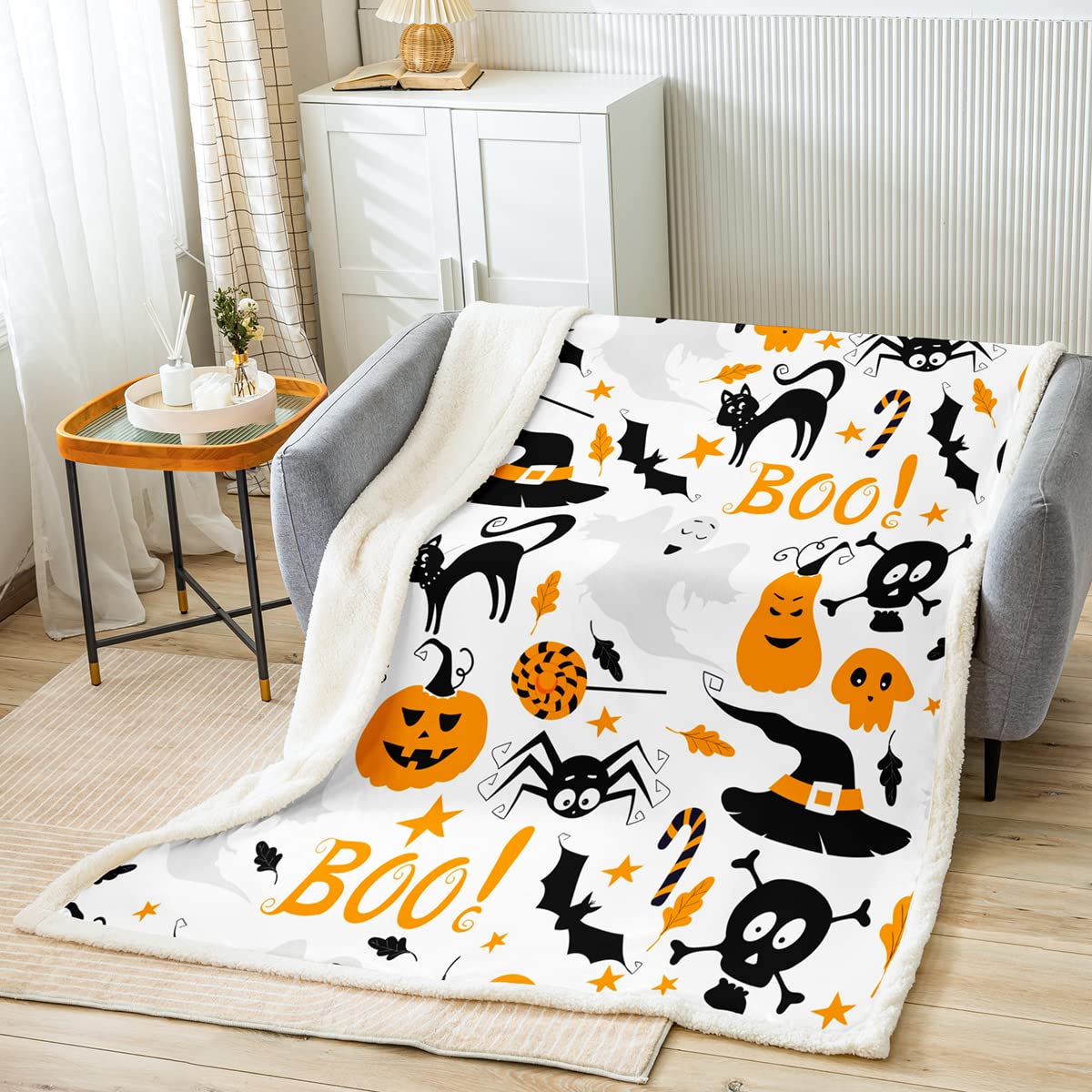 Kids Halloween Throw Blanket for Kids Room, Cartoon Cat Bat Plush Pumpkin Lantern Bed Blanket, Funny Festival Sherpa Throw for Boys Girls Fleece Blanket Fuzzy Blankets Double 60"x80"