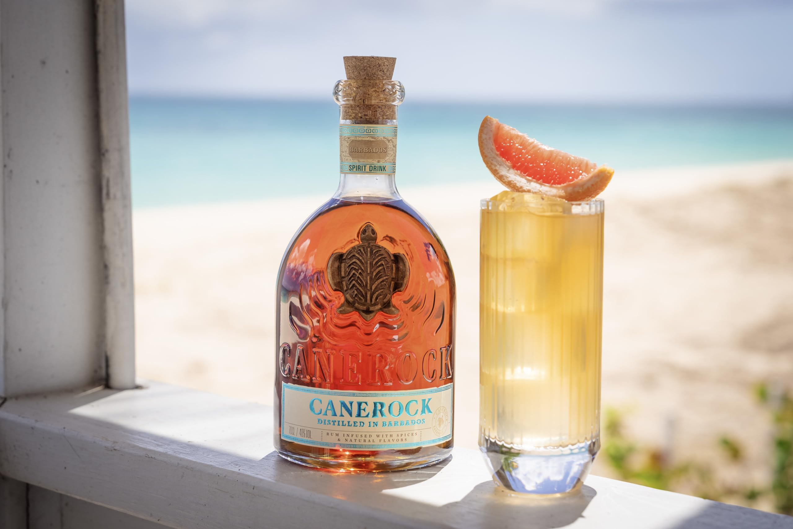 CANEROCK - Barbados Spiced Rum, infundiert mit Kokosnuss, Vanille und Ingwer - Goldmedaille bei den World Rum Awards 2023-40% Alkohol - 70 cl 6