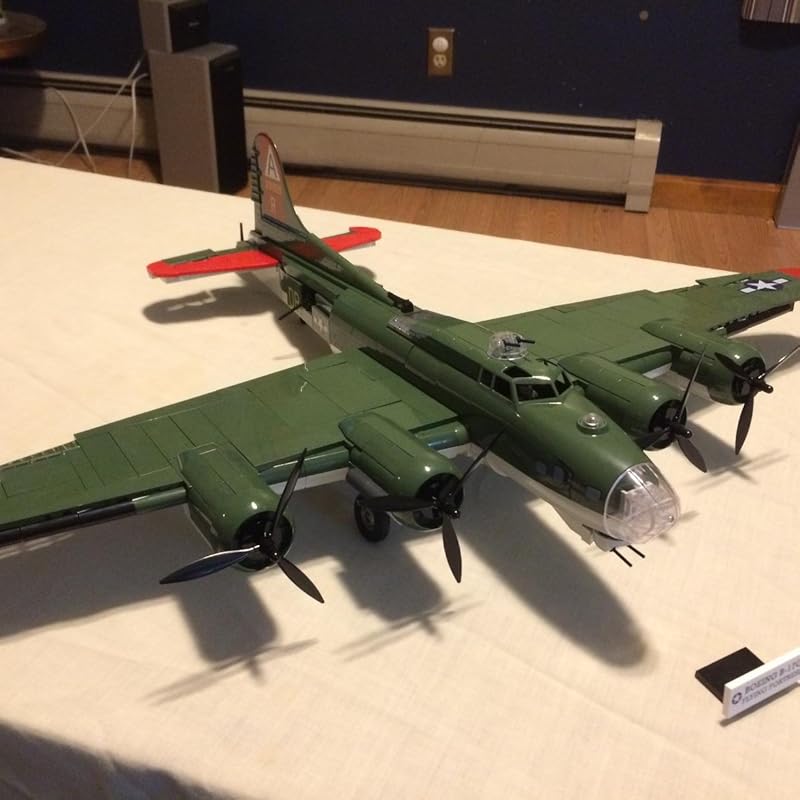 Cobi Historical历史系列 波音 B-17G 飞行堡垒轰炸机 积木模型 7.8折$74.94 海淘转运到手约￥586