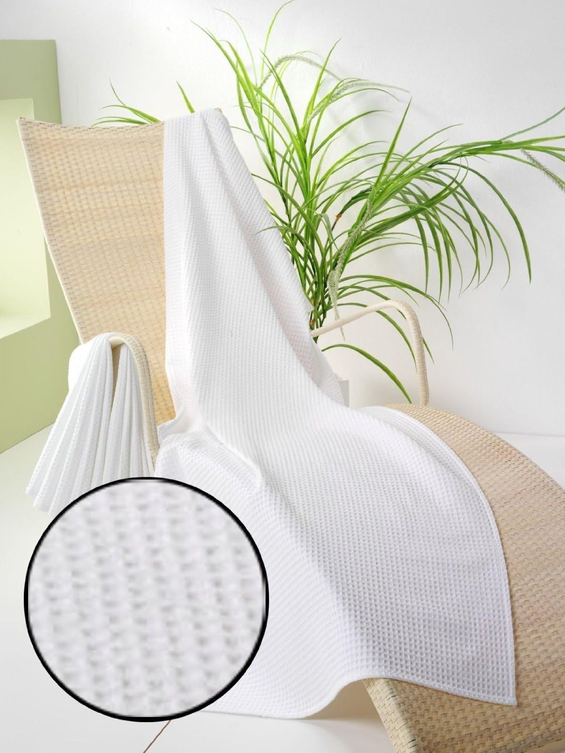 Waffle / Wafer Weave White Luxury Bath Towel Spa Sauna Hotel 250gsm 70cm x 170cm