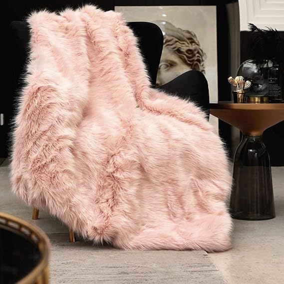 Pink Faux Fur Throw Blanket, Luxury Modern Blush Home Throw Blanket, Super Warm, Fuzzy, Elegant