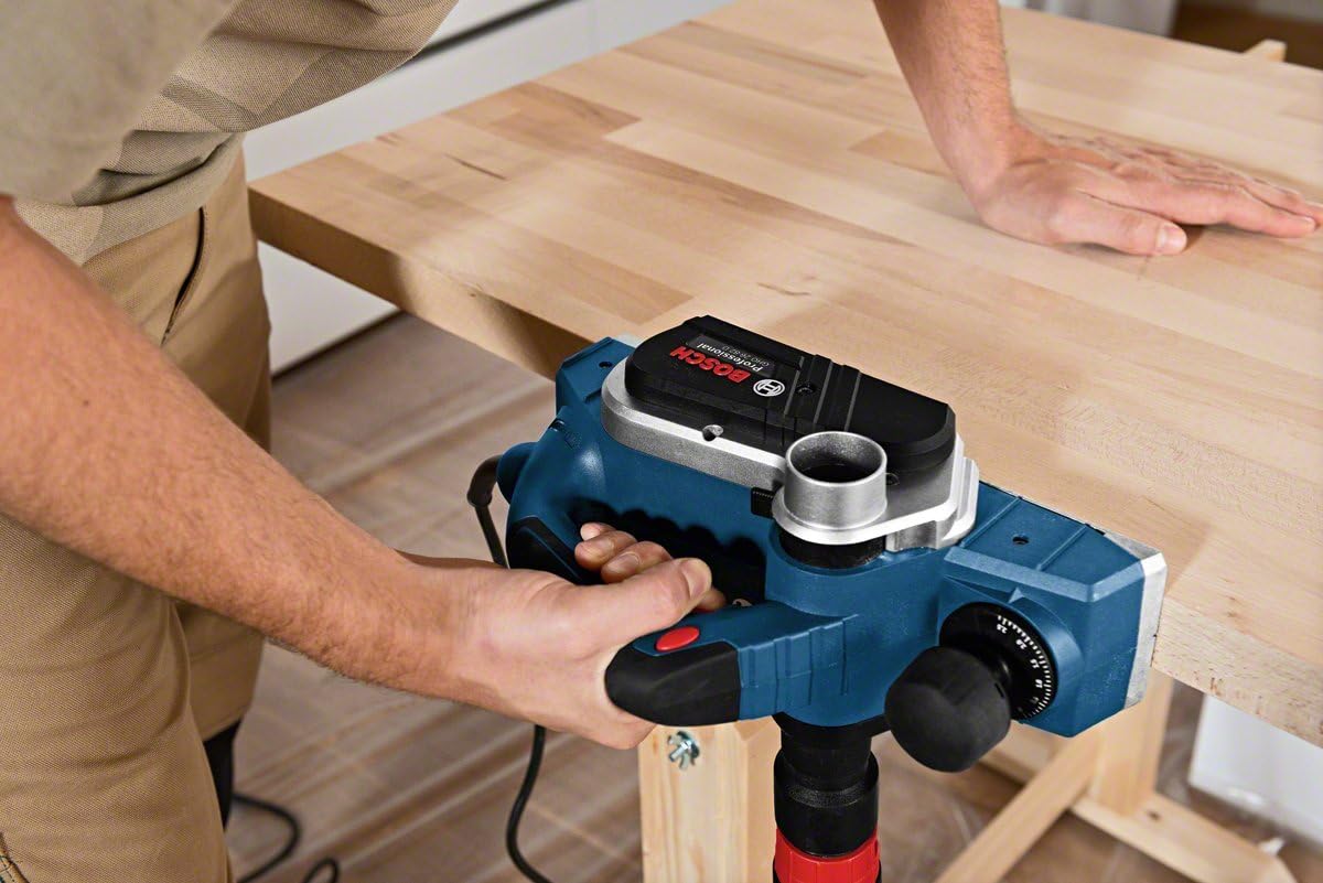 Bosch Professional GHO 26-82 D Corded 240 V Planer, 06015A4370, Red|blue|black|green - Image 4