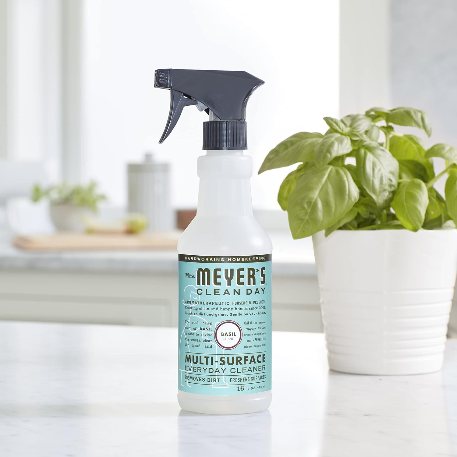 Mrs. Meyer’s Clean Day Multi-Surface Everyday Cleaner, Basil Scent, 16 ounce bottle (Pack of 3): Health & Personal Care