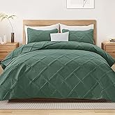 Exclusivo Mezcla King Quilt Set- Green Quilts Bedding Set with 2 Pillow Shams, Modern King Bedspread with Striped Pattern, Soft Lightweight Bedspreads Coverlets for All Seasons