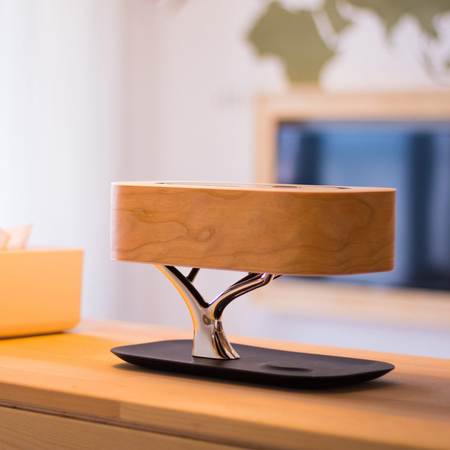 tree of light lamp speaker