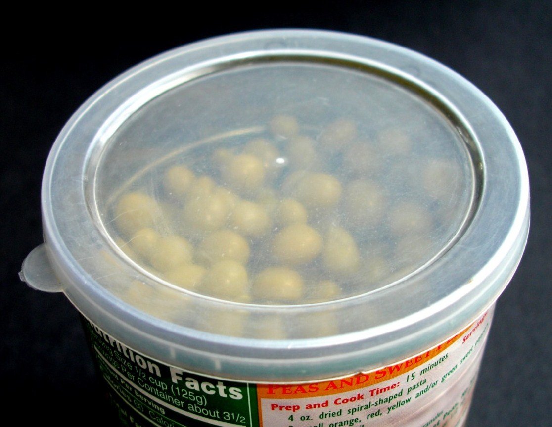 Set Of 18 Can Covers Pet Food Plastic Lids Canned Goods Asst Sizes New