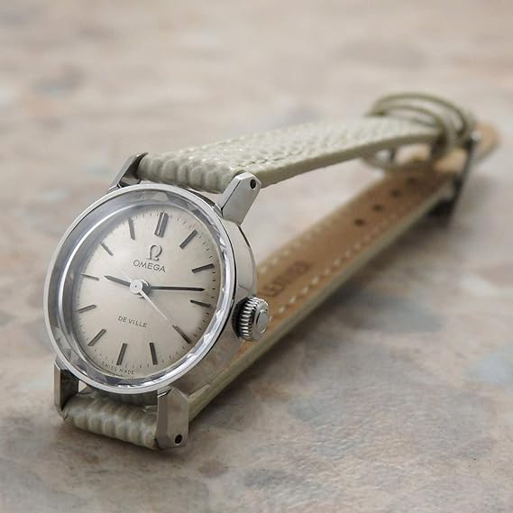 Amazon Omega 1960 S Ladies レディース アンティーク オメガ 1967年 腕時計 並行輸入品 レディース腕時計 腕時計 通販