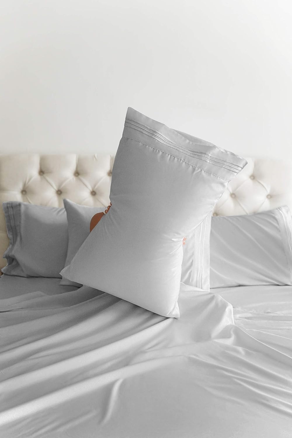 Queen Size Sheet Set - 6 Piece Set - Hotel Luxury Bed Sheets - Extra Soft - Deep Pockets - Easy Fit - Breathable & Cooling Sheets - Wrinkle Free - Grey - Light Grey Bed Sheets - Queens Sheets - 6 PC: Home & Kitchen