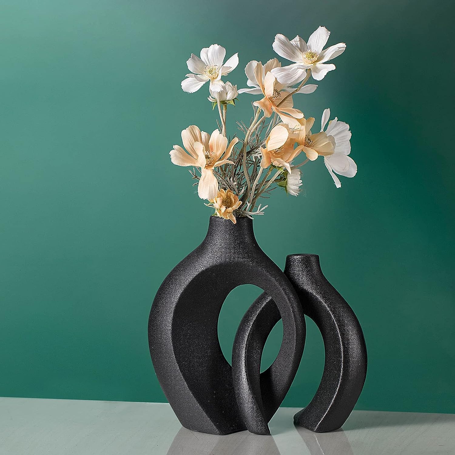 Vzmiza Hollow Black Ceramic Vase Set of 2 - Decorative Nordic Modern Boho Style Donut Vase for Pampas Grass and Farmhouse - Perfect for Home Living Room