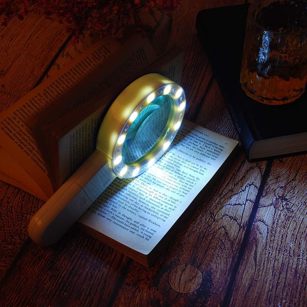 Magnifying Glass with Light - Image 5