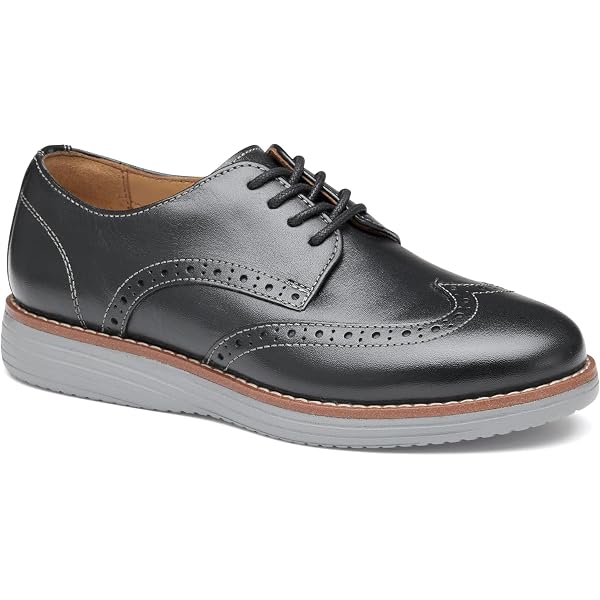 Amazon.com: Johnston & Murphy Kids Boys Holden Wing Tip  display picture 1