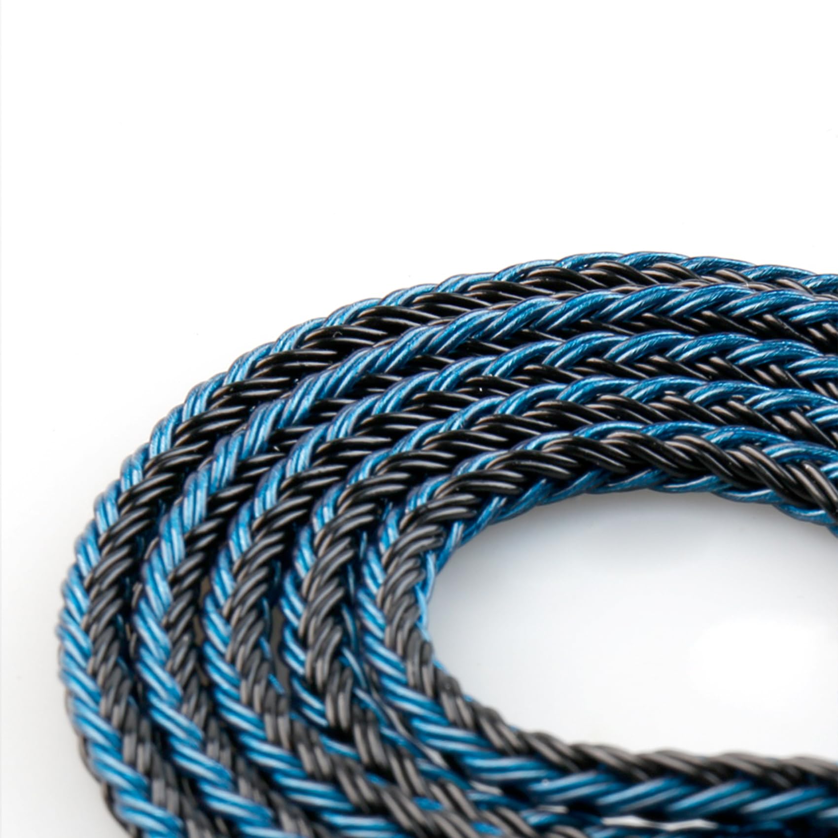 KBEAR ST16 Upgrade Cable HiFi In Ear Monitor 16 Cores 5N Silver-Plated In-Ear Earphone Cable 0.78MM 2PIN for ZST ZSR ES4 ZS10 AS10 ZST-X EDX KS1 (2.5mm 2pin, Black&Blue)