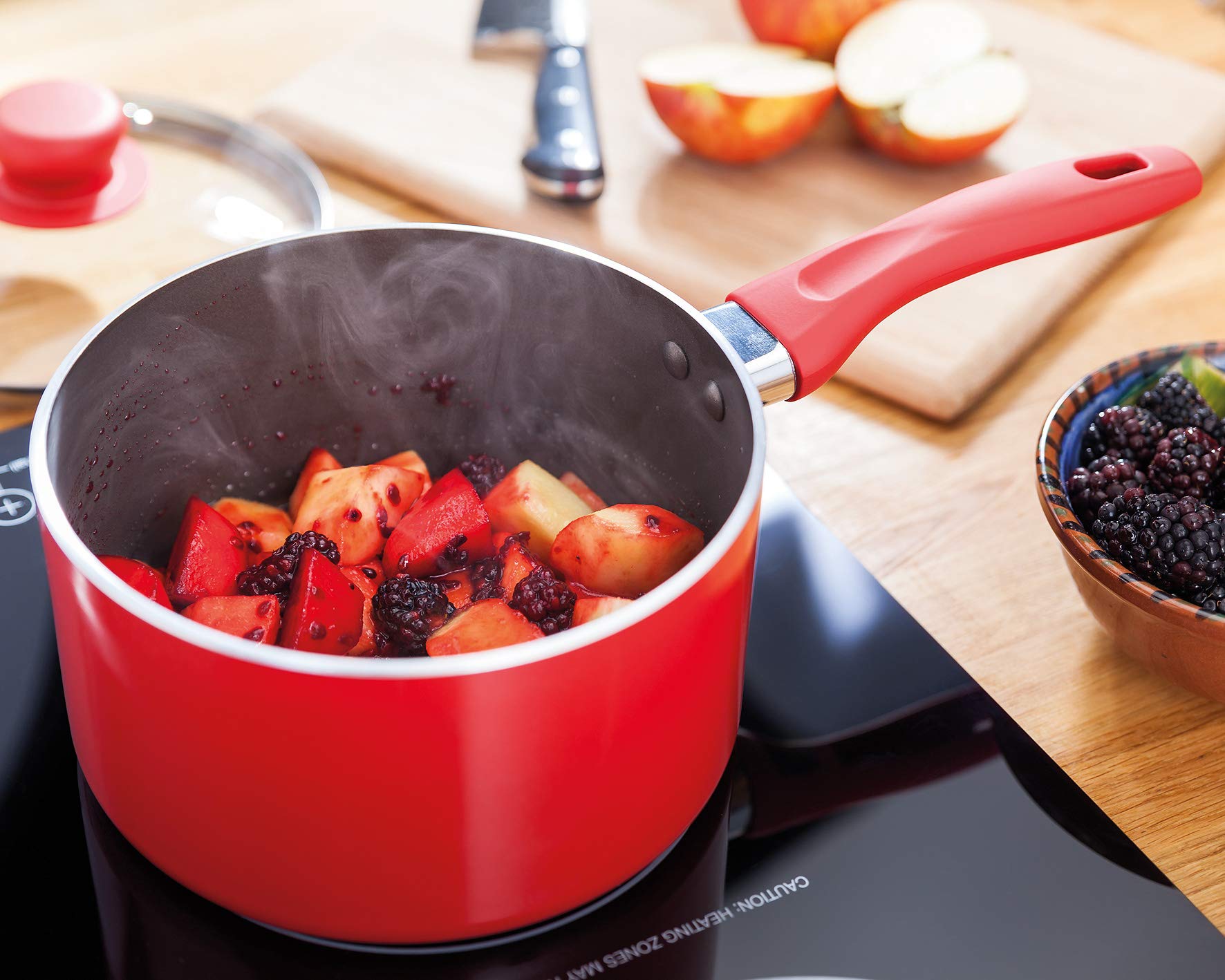 Judge Radiant, 18cm Saucepan, 1.6L, Non-Stick, Red