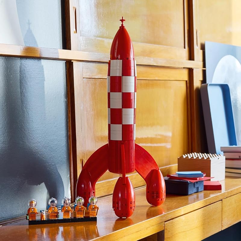 Ideas Die Mondrakete von Tintin - Raumschiff Modellbau für Erwachsene - Set zum Ausstellen mit 5 Minifiguren und der Hundefigur Struppi für DIY Deko - Geschenkidee für Fans - 21367 — Foto 6 von 8