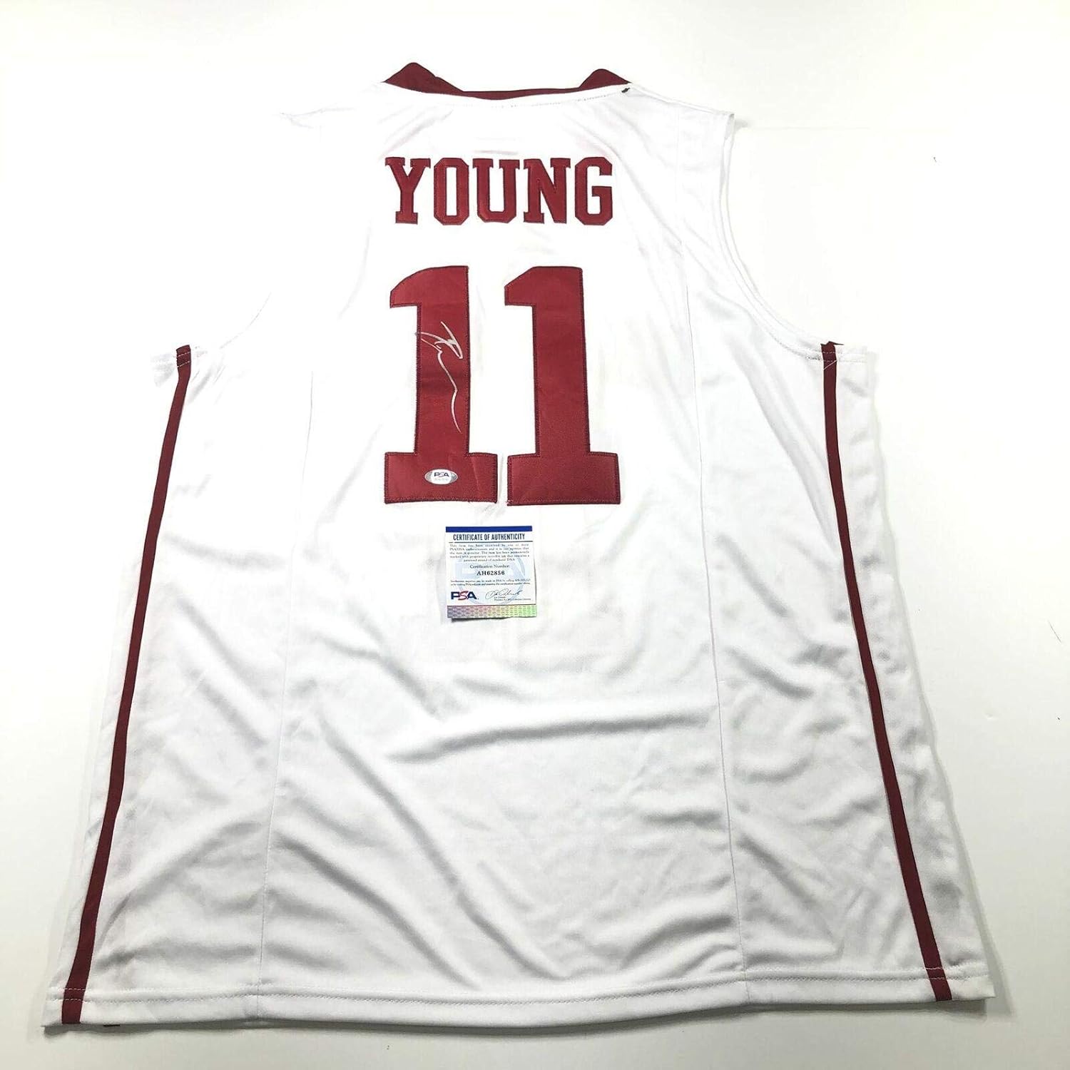 trae young white jersey