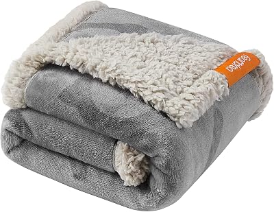 Feandrea Waterproof Dog Blanket Sherpa Fleece 73 x 63 cm Grey S
