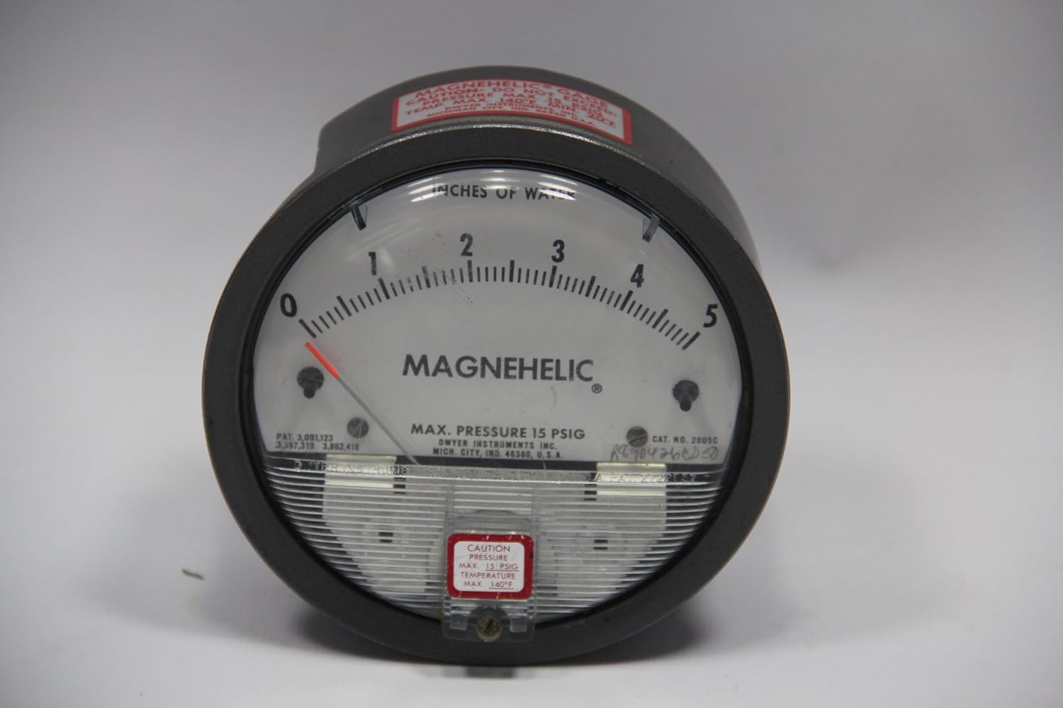Range 020 psi Dwyer Magnehelic Series 2000 Differential Pressure Gauge