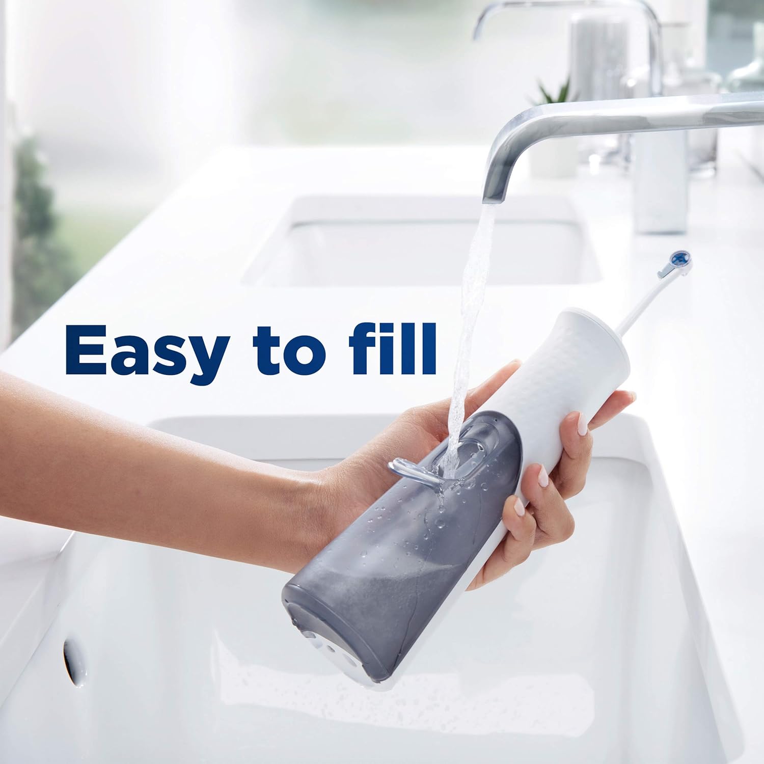 Oral-B Water Flosser Advanced, Cordless Portable Oral Irrigator Handle with 2 Nozzles: Beauty