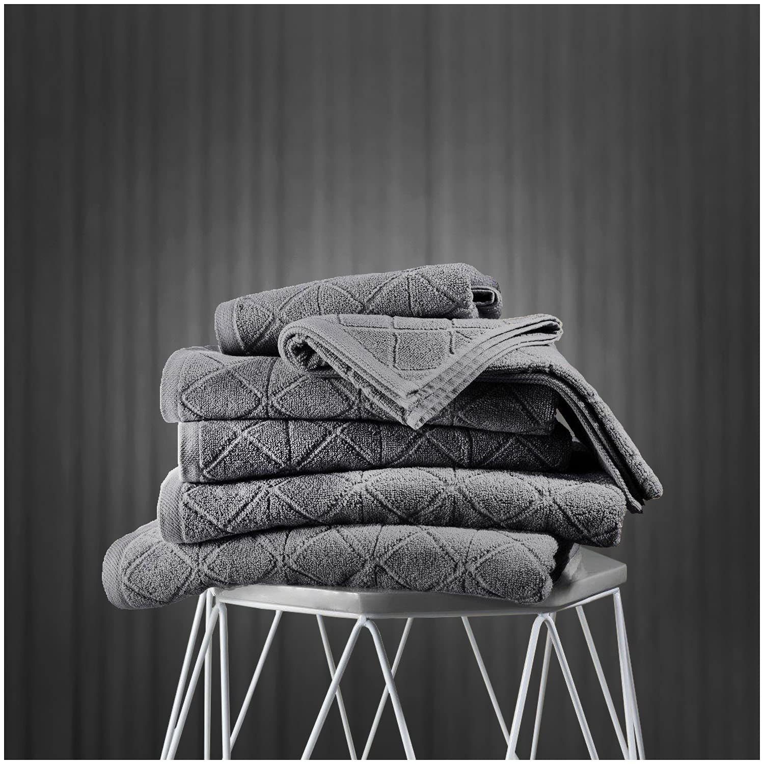 GC GAVENO CAVAILIA Luxury Egyptian Cotton 2 Pack Super Soft 600 GSM Geo Triangle Absorbent Bath Towel, Charcoal, 70x120 Cm