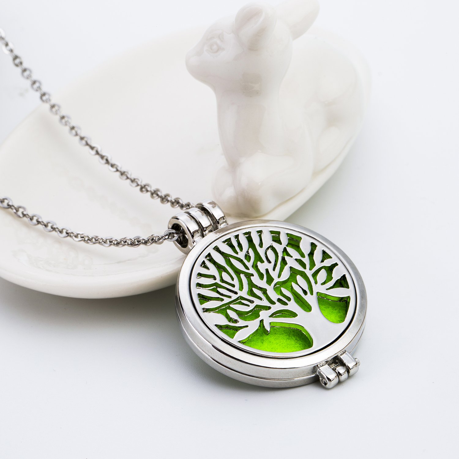 Essential Oils Diffuser Necklace Tree of Life Pendant 316L Stainless Steel Locket