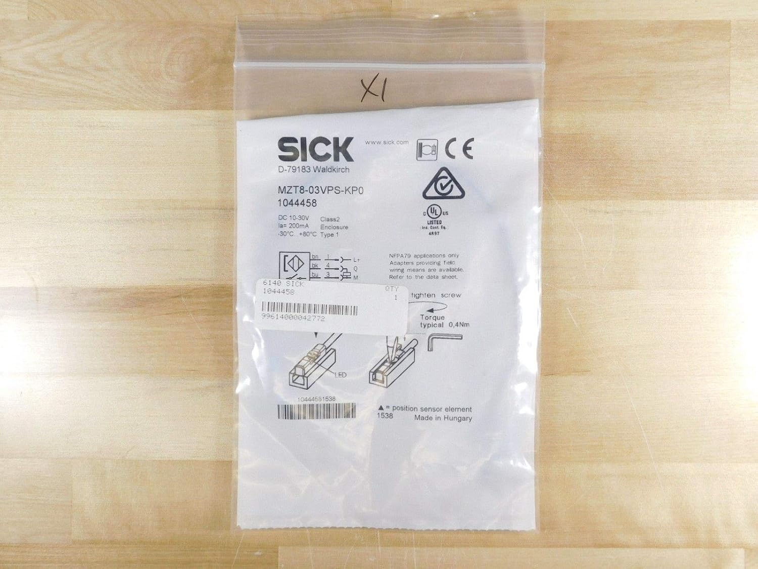 MZT8-03VPS-KR0 SICK - Sensor: campo magnético | 2,6mT; 10÷30VDC; OUT