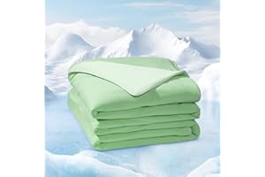 Vamcheer Cooling Comforter King Size - Q-Max 0.45 Double Sided Cooling Blanket for Hot Sleepers & Night Sweats, Lightweight Cold Bedding Comforter for All Season, Soft & Breathable, Green 108"x90"