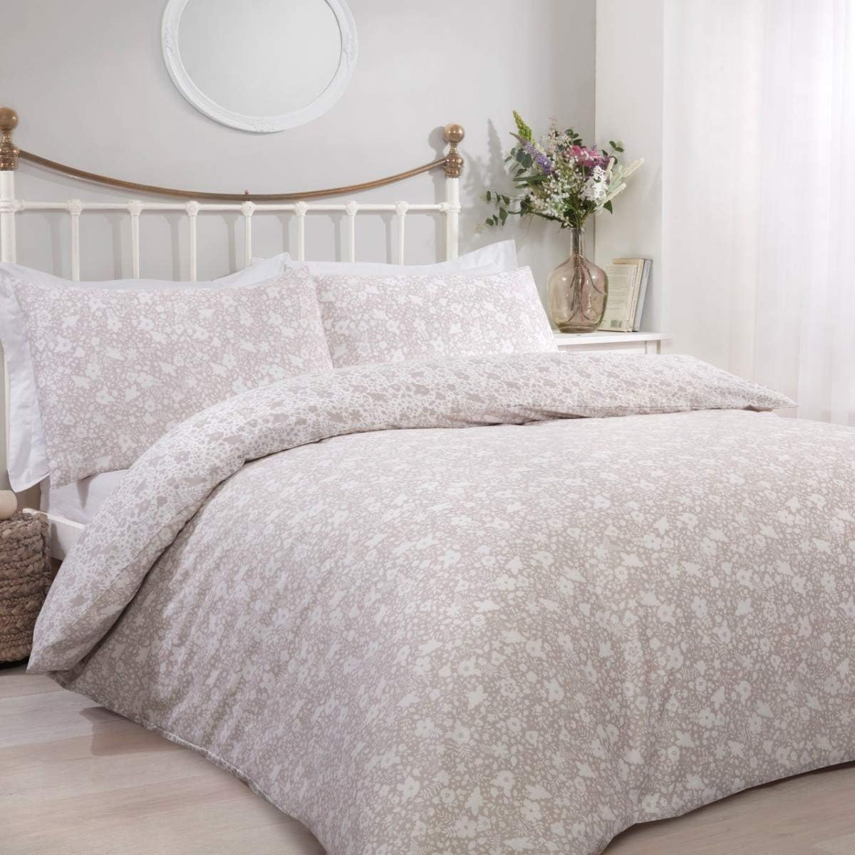Sleepdown Ditsy Floral Natural Reversible Easy Care Duvet Cover Quilt
