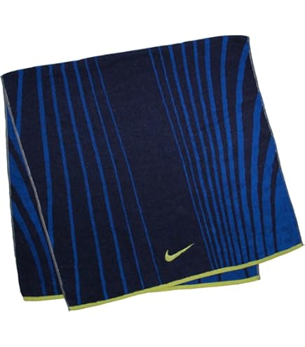 Amazon.com: Nike Jordan Utility Golf Towel Varsity Royal