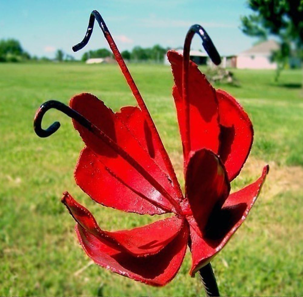 Outdoor flower stake in Charlie design