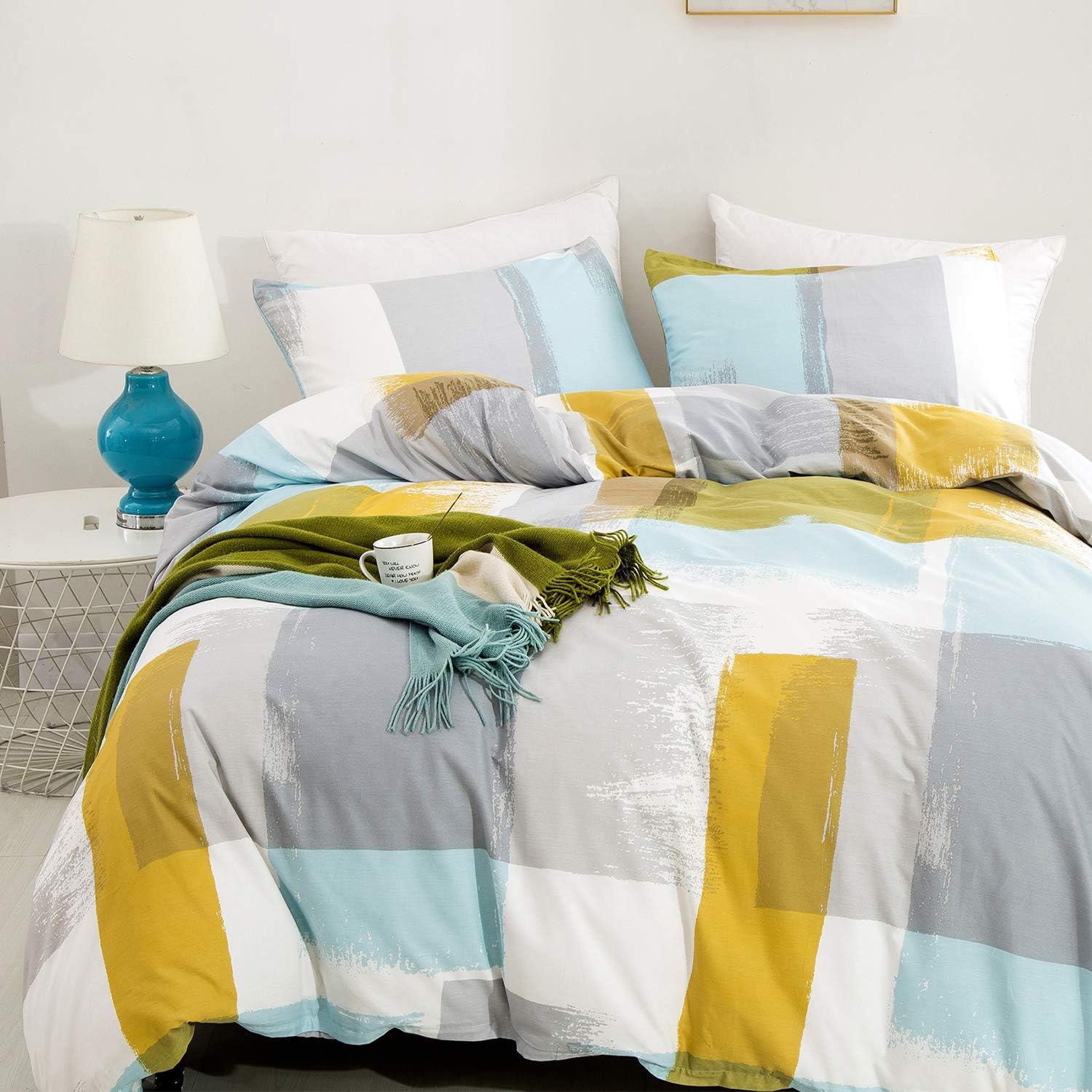 Amazon Com Karever Blue Yellow Duvet Cover Set Cotton Graffiti Bedding Set Twin Abstract Art Pattern Yellow And Gray Patchwork Multi Colors Printed Comforter Cover 3pcs Home Kitchen