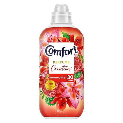 Comfort Perfume Creations Strawberry & Lily Fabric Conditioner with Motion-Activated Fragrance Technology 100 Days of Freshness 30 washes (900 ml)