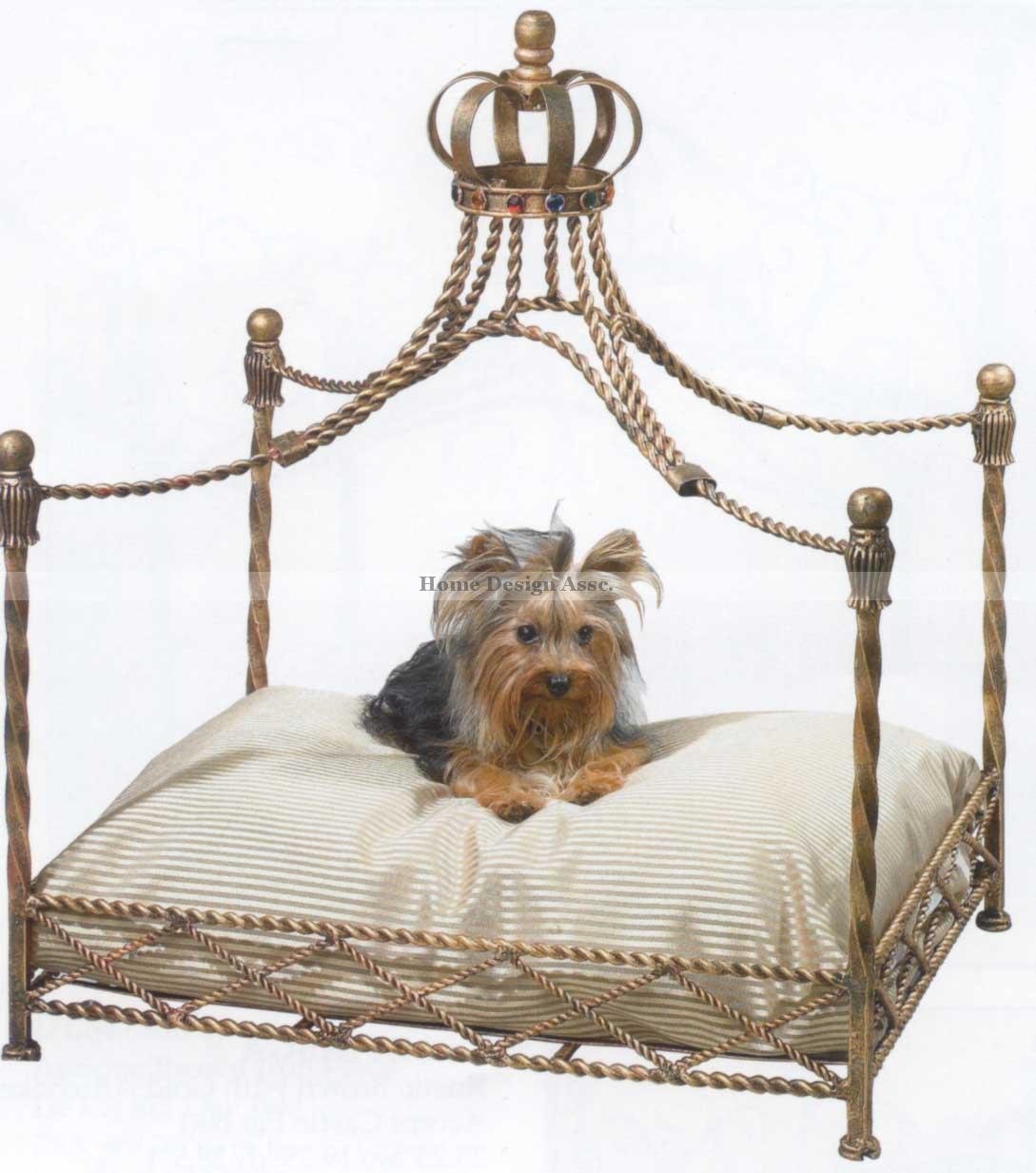 dog crown bed