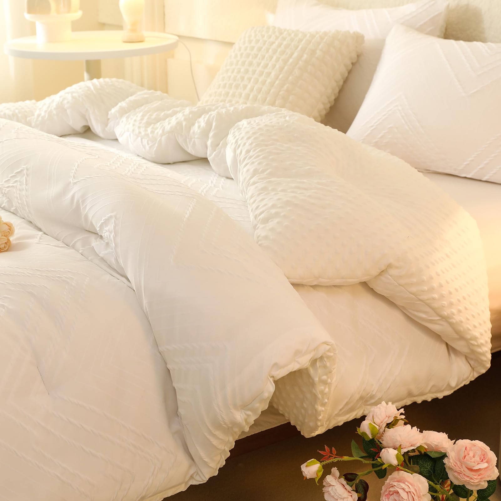 Photo 1 of tohrisa Tufted Boho Comforter Set Queen - Soft Geometric Lines Pleats Jacquard Bed Set, Lightweight Breathable Bedding with 2 Pillowcases for All Season (90"X90", White)