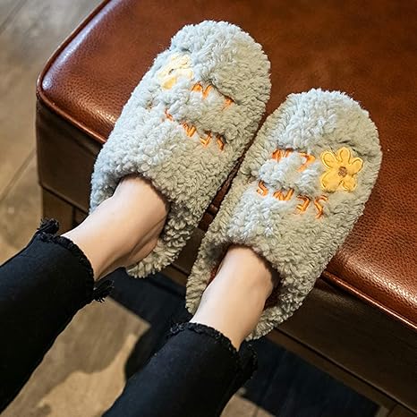 Amazon Co Jp 冬用スリッパ ルームシューズ 室内履き 保温 レディース メンズ 可愛い 花柄 シンプル ふわふわ もこもこ ボア やわらかい 洗える 暖かく保つ 床に傷つけない 快適 ソフトボトム 歩きやすい グリーン ホーム キッチン