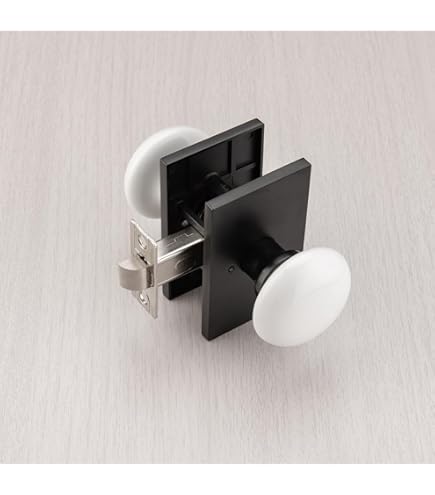 Boutons De Porte Intérieurs Blancs Avec Rosace Carrée – Porcelaine Et Laiton Satiné (neuf)