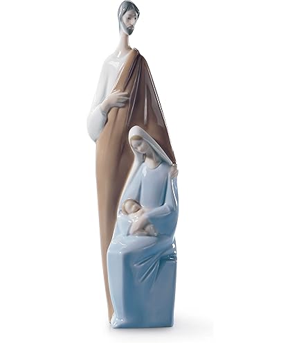 Amazon.com: LLADRÓ Nao Collectible Porcelain Figurine: HOLY Mary