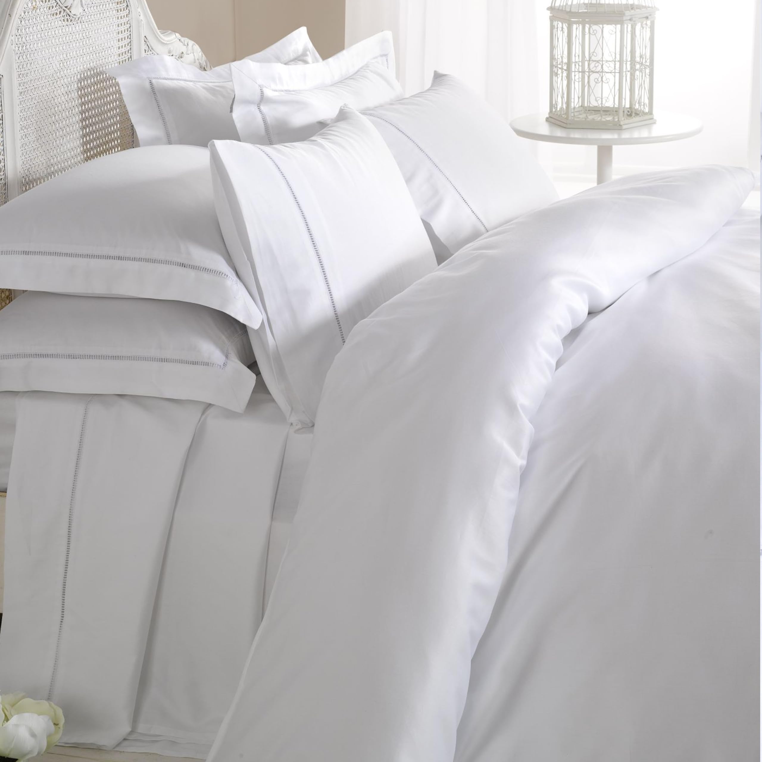 Emma Barclay 1000 Thread Count Flat Sheet in White - King Bed