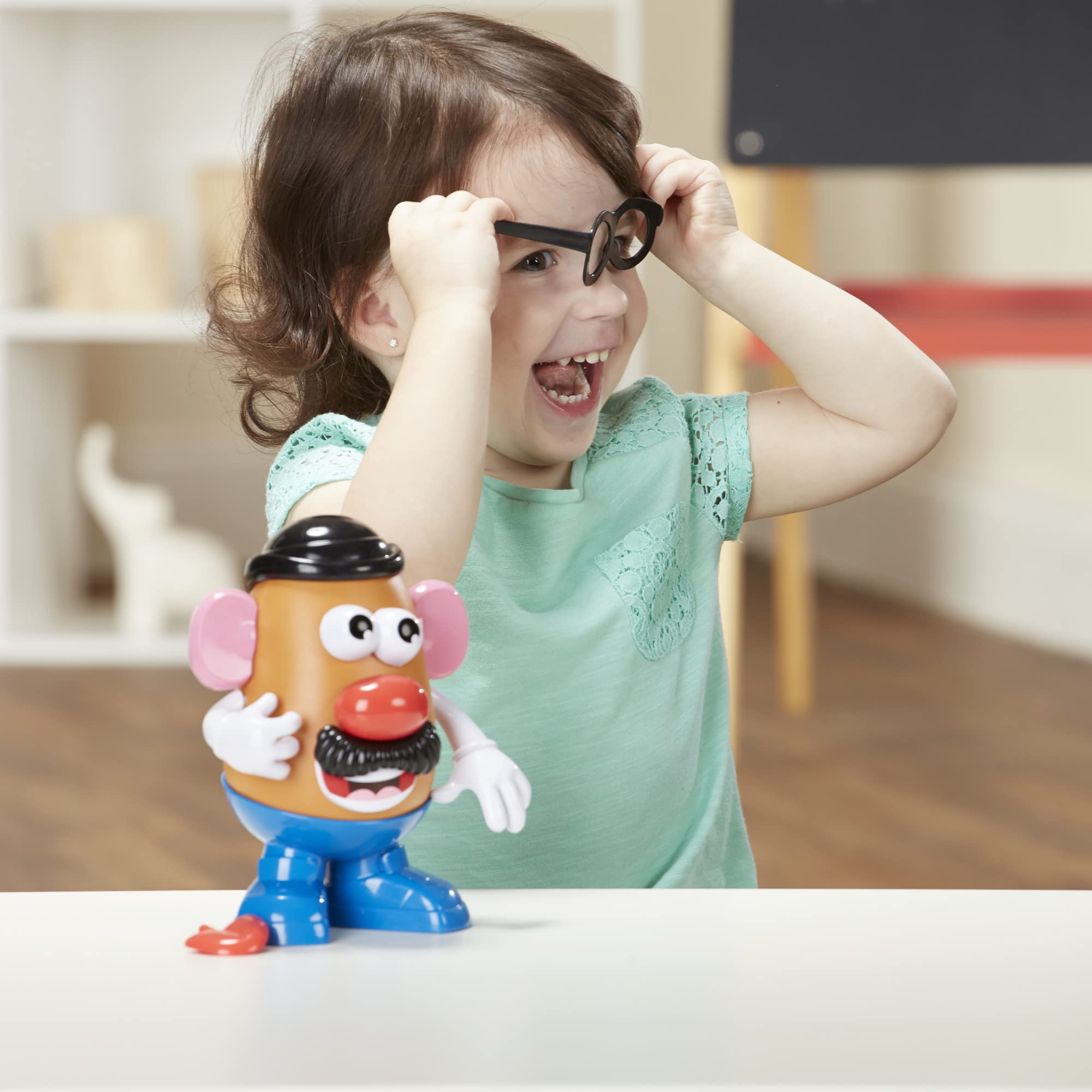 Mr. Potato Head Potato Head Classic Toy For Kids Ages 2 and Up,Includes 13 Parts and Pieces to Create Funny Faces