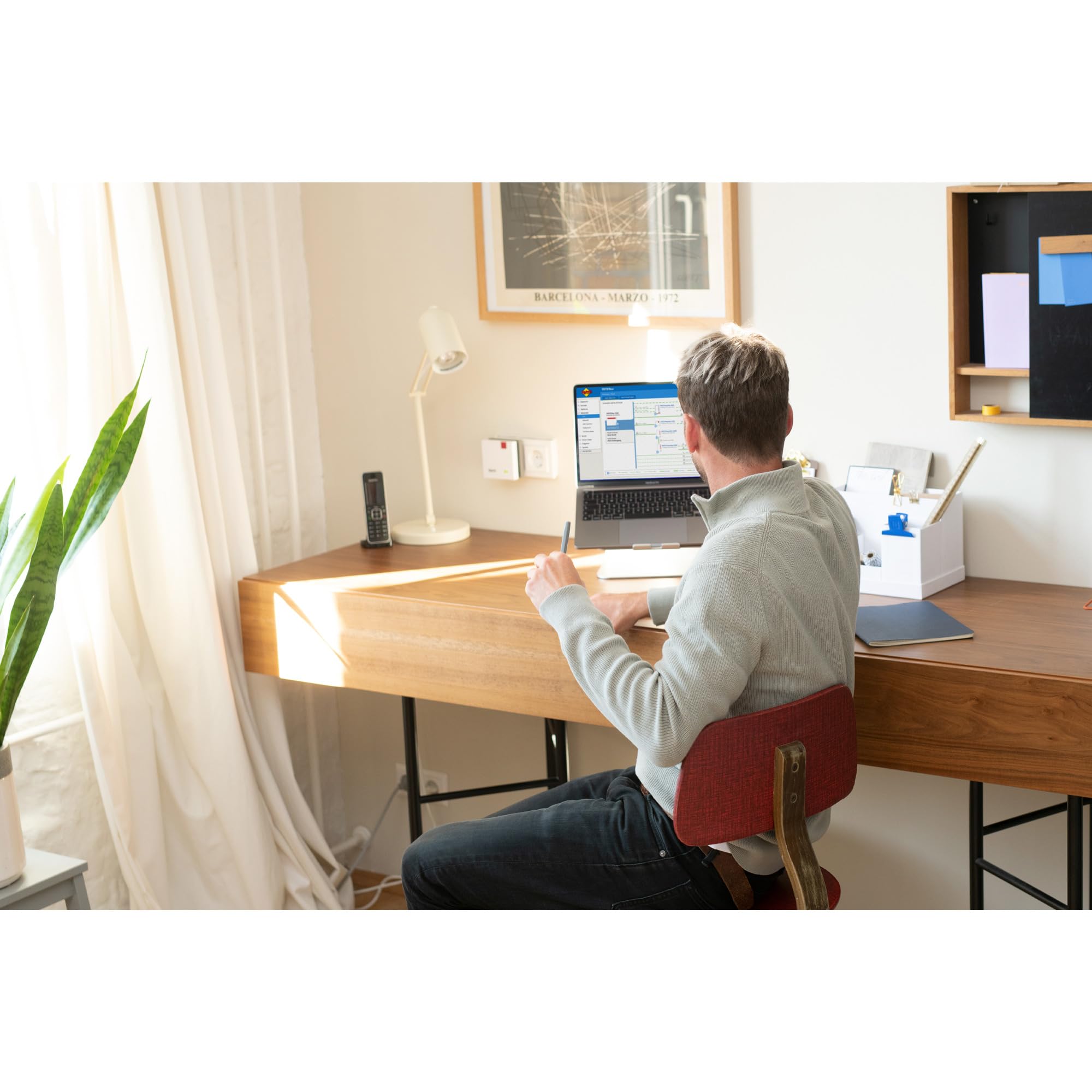 FRITZ!Repeater 1200 AX (Wi-Fi 6 Repeater mit Zwei Funkeinheiten: 5 GHz-Band (bis zu 2.400 MBit/s), 2,4 GHz-Band (bis zu 600 MBit/s), deutschsprachige Version) 6