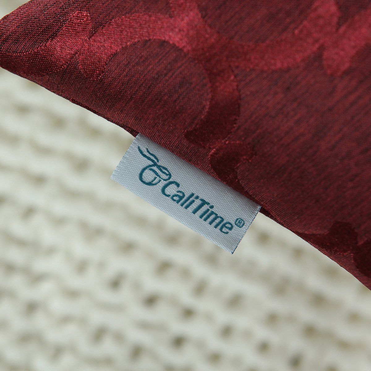 Calitime Cushion Cover Throw Pillows Case, Jacquard Quarterfoil Geometric Damask Accent, Two Sides, 18 by 18 Inches, Burgundy