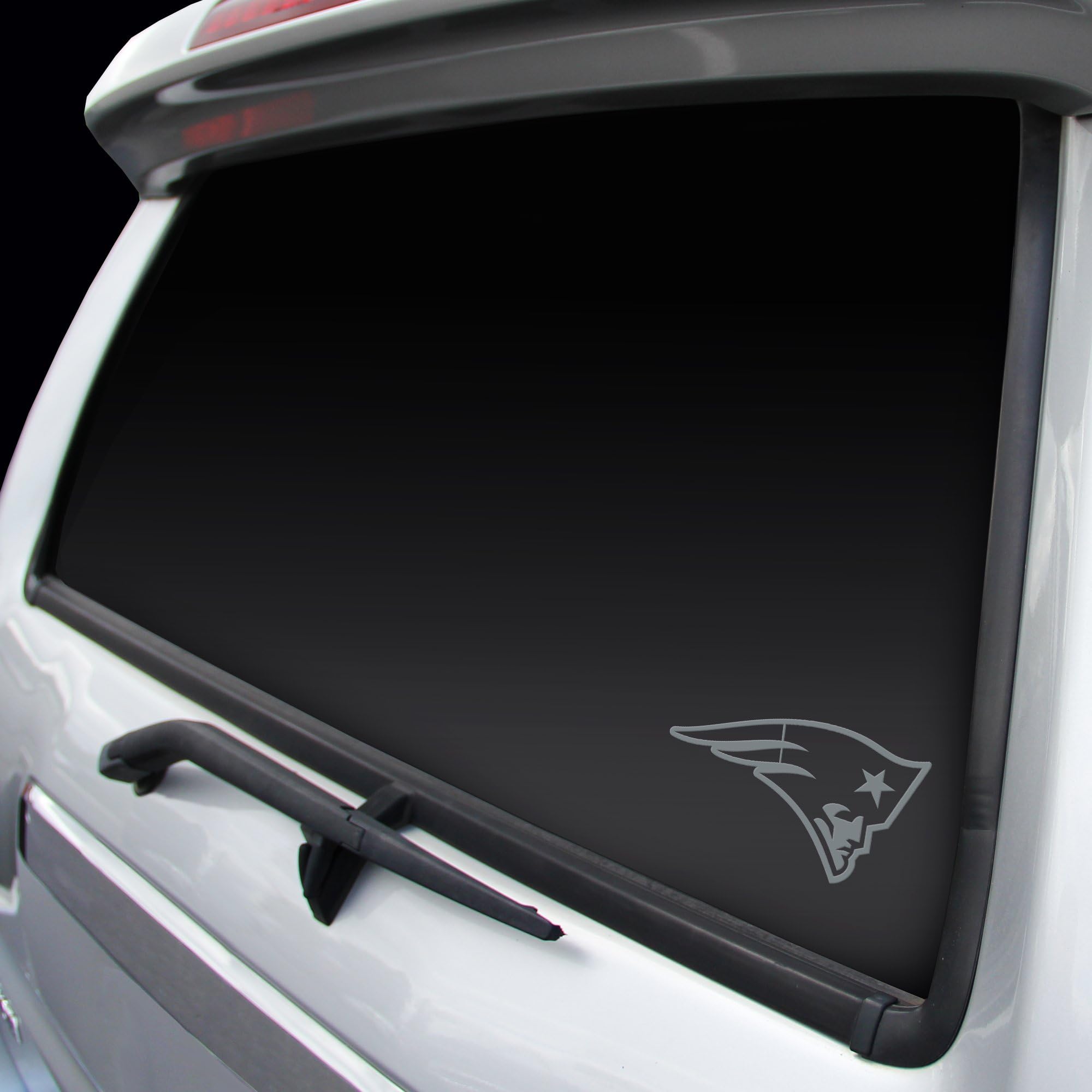Crawford Graphix New England Patriots Window Logo Decal Sticker (6" Silver)
