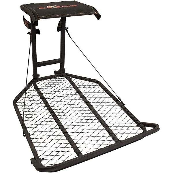 big dog hang on tree stand