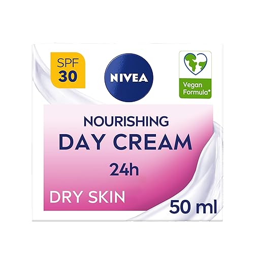 NIVEA 24h ​Nourishing Day Cream Moisturiser SPF30 (50ml), Hydrating Face Moisturiser with Factor 30 Sun Protection, Daily Face Cream for Dry Skin, Skincare Essential